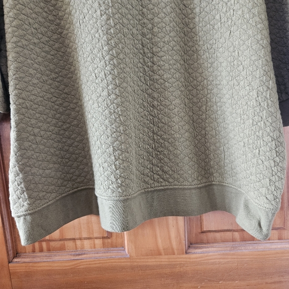 Time and Tru Women's Top - Picture 4 of 7